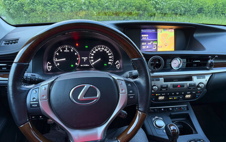 Lexus ES VII, 2015 год, 2 300 000 рублей, 14 фотография