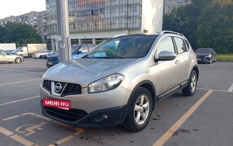 Nissan Qashqai, 2010 год, 850 000 рублей, 9 фотография