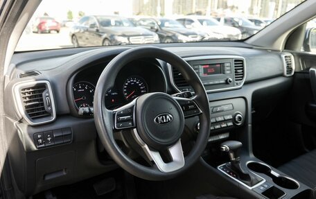KIA Sportage IV рестайлинг, 2020 год, 2 254 900 рублей, 5 фотография