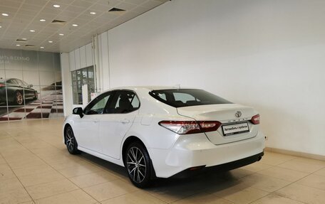 Toyota Camry, 2021 год, 3 095 150 рублей, 4 фотография