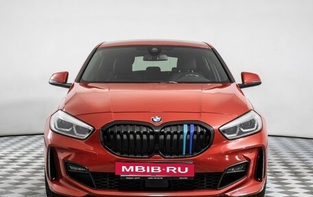 BMW 1 серия, 2021 год, 2 575 000 рублей, 3 фотография