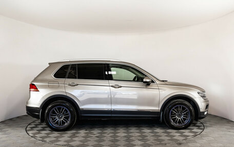 Volkswagen Tiguan II, 2017 год, 2 099 000 рублей, 5 фотография