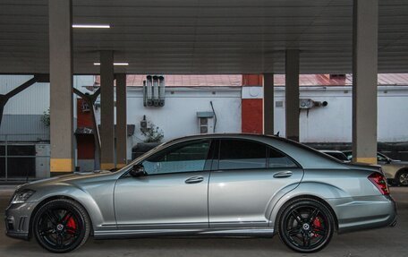 Mercedes-Benz S-Класс, 2006 год, 2 000 000 рублей, 2 фотография