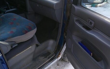Nissan Serena I, 1998 год, 170 000 рублей, 11 фотография