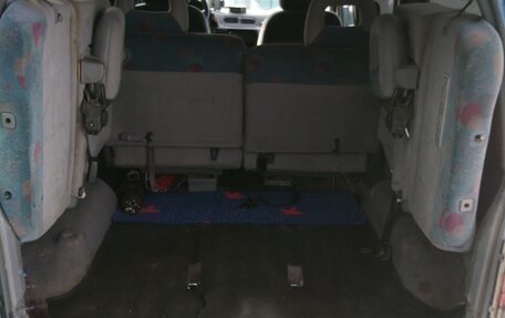 Nissan Serena I, 1998 год, 170 000 рублей, 9 фотография
