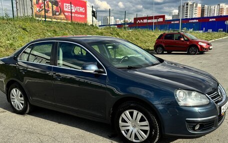 Volkswagen Jetta VI, 2007 год, 620 000 рублей, 3 фотография