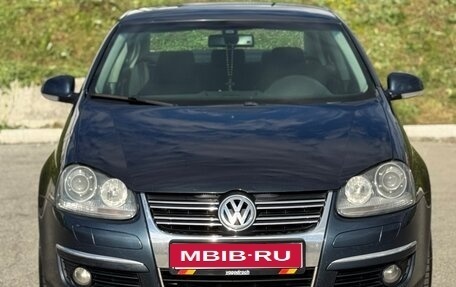 Volkswagen Jetta VI, 2007 год, 620 000 рублей, 2 фотография
