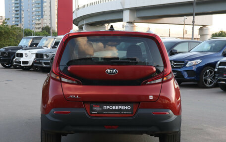 KIA Soul III, 2021 год, 2 090 000 рублей, 19 фотография