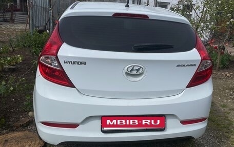 Hyundai Solaris II рестайлинг, 2015 год, 1 050 000 рублей, 4 фотография