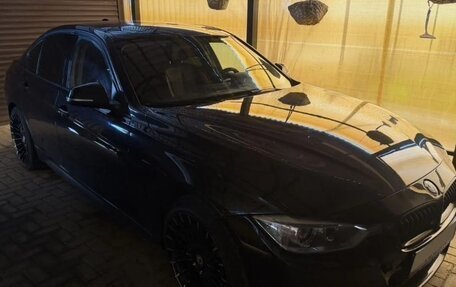 BMW 3 серия, 2012 год, 1 850 000 рублей, 3 фотография