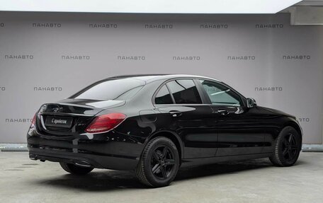 Mercedes-Benz C-Класс, 2017 год, 1 985 000 рублей, 5 фотография