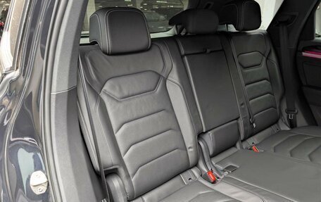 Volkswagen Touareg III, 2020 год, 6 355 000 рублей, 18 фотография