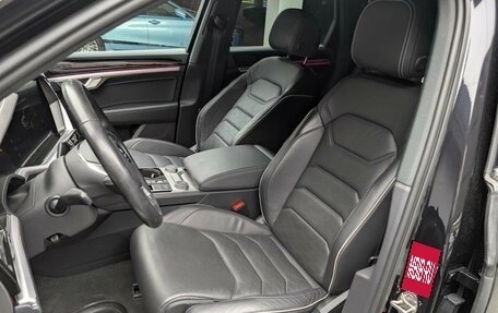 Volkswagen Touareg III, 2020 год, 6 355 000 рублей, 15 фотография