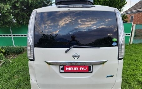 Nissan Serena IV, 2015 год, 1 350 000 рублей, 3 фотография