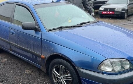 Toyota Avensis III рестайлинг, 1998 год, 210 000 рублей, 2 фотография