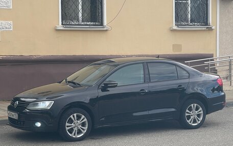 Volkswagen Jetta VI, 2011 год, 890 000 рублей, 11 фотография