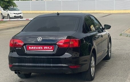 Volkswagen Jetta VI, 2011 год, 890 000 рублей, 8 фотография