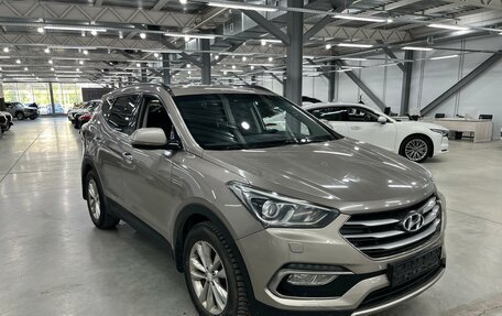 Hyundai Santa Fe III рестайлинг, 2017 год, 2 930 000 рублей, 3 фотография