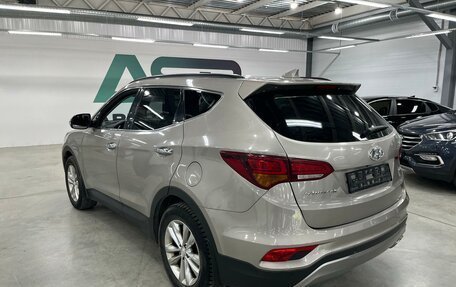 Hyundai Santa Fe III рестайлинг, 2017 год, 2 930 000 рублей, 6 фотография
