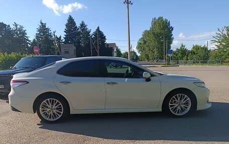 Toyota Camry, 2018 год, 3 150 000 рублей, 2 фотография