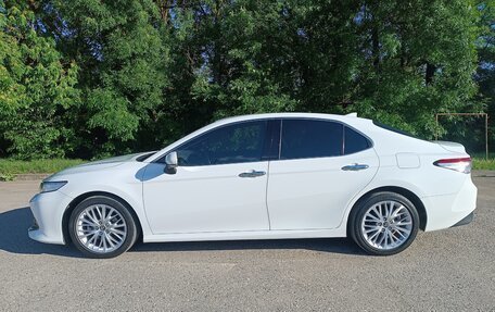 Toyota Camry, 2018 год, 3 150 000 рублей, 3 фотография