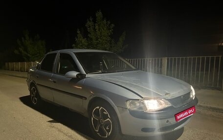 Opel Vectra B рестайлинг, 1997 год, 65 000 рублей, 3 фотография