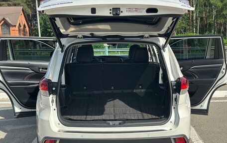 Toyota Highlander III, 2019 год, 3 850 000 рублей, 15 фотография