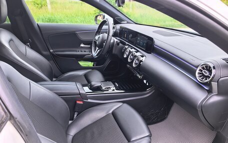 Mercedes-Benz CLA, 2020 год, 2 400 000 рублей, 11 фотография