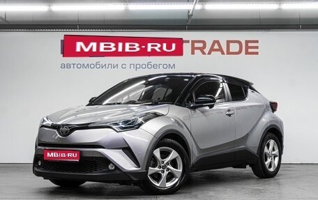 Toyota C-HR I рестайлинг, 2018 год, 2 599 000 рублей, 1 фотография