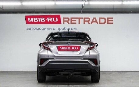 Toyota C-HR I рестайлинг, 2018 год, 2 599 000 рублей, 7 фотография