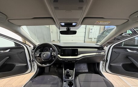 Skoda Octavia IV, 2021 год, 2 399 000 рублей, 13 фотография