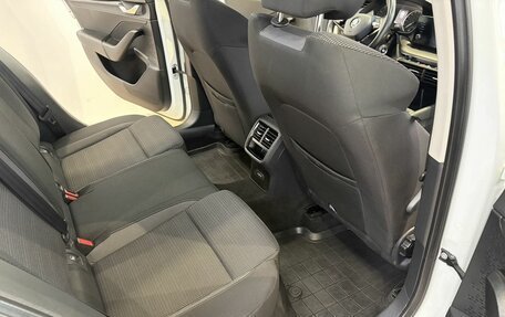 Skoda Octavia IV, 2021 год, 2 399 000 рублей, 18 фотография