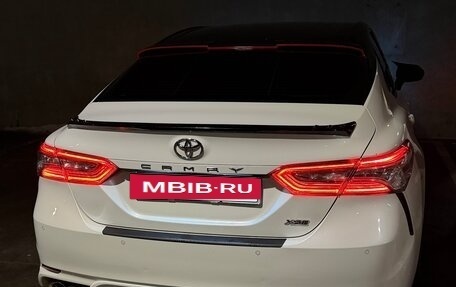 Toyota Camry, 2018 год, 2 570 000 рублей, 12 фотография