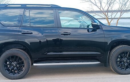 Toyota Land Cruiser Prado 150 рестайлинг 2, 2020 год, 6 600 000 рублей, 4 фотография