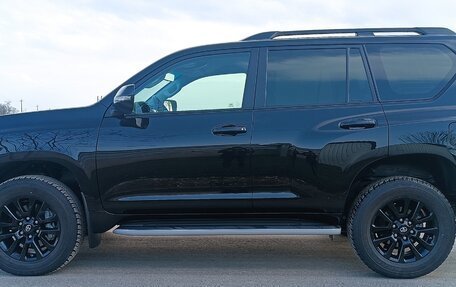 Toyota Land Cruiser Prado 150 рестайлинг 2, 2020 год, 6 600 000 рублей, 5 фотография
