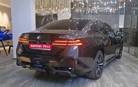 BMW 5 серия, 2024 год, 9 090 000 рублей, 5 фотография