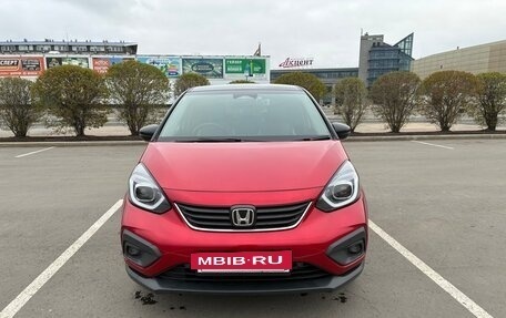 Honda Fit, 2020 год, 1 450 000 рублей, 4 фотография
