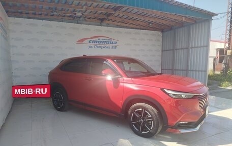 Honda Vezel, 2021 год, 2 150 000 рублей, 10 фотография