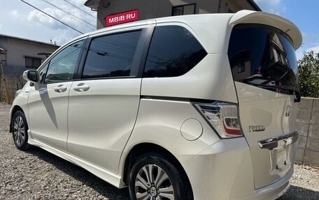 Honda Freed I, 2014 год, 749 000 рублей, 4 фотография