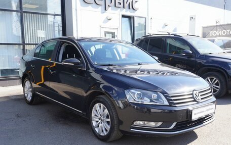 Volkswagen Passat B7, 2011 год, 895 000 рублей, 3 фотография