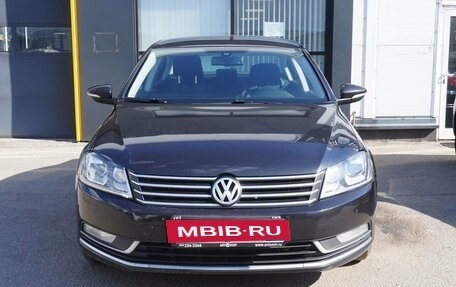 Volkswagen Passat B7, 2011 год, 895 000 рублей, 2 фотография