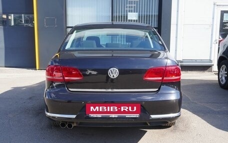 Volkswagen Passat B7, 2011 год, 895 000 рублей, 6 фотография