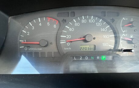Mitsubishi Delica IV, 1999 год, 1 200 000 рублей, 13 фотография