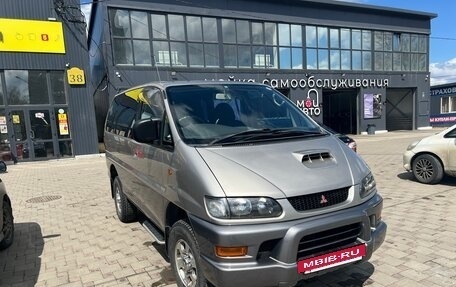 Mitsubishi Delica IV, 1999 год, 1 200 000 рублей, 3 фотография