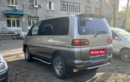 Mitsubishi Delica IV, 1999 год, 1 200 000 рублей, 2 фотография