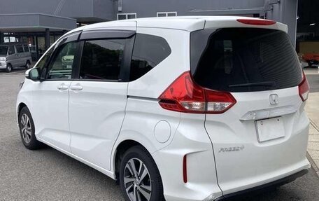 Honda Freed II, 2023 год, 1 244 000 рублей, 6 фотография