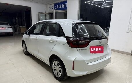 Honda Fit, 2021 год, 950 000 рублей, 5 фотография