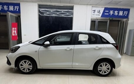 Honda Fit, 2021 год, 950 000 рублей, 4 фотография