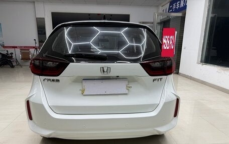 Honda Fit, 2021 год, 950 000 рублей, 6 фотография