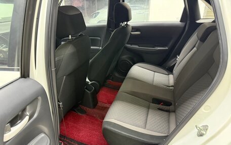Honda Fit, 2021 год, 950 000 рублей, 12 фотография